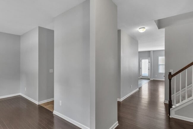 Building Photo - 3817 Althorp Drive