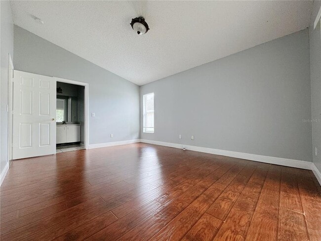 Building Photo - 1730 Bridgeview Cir