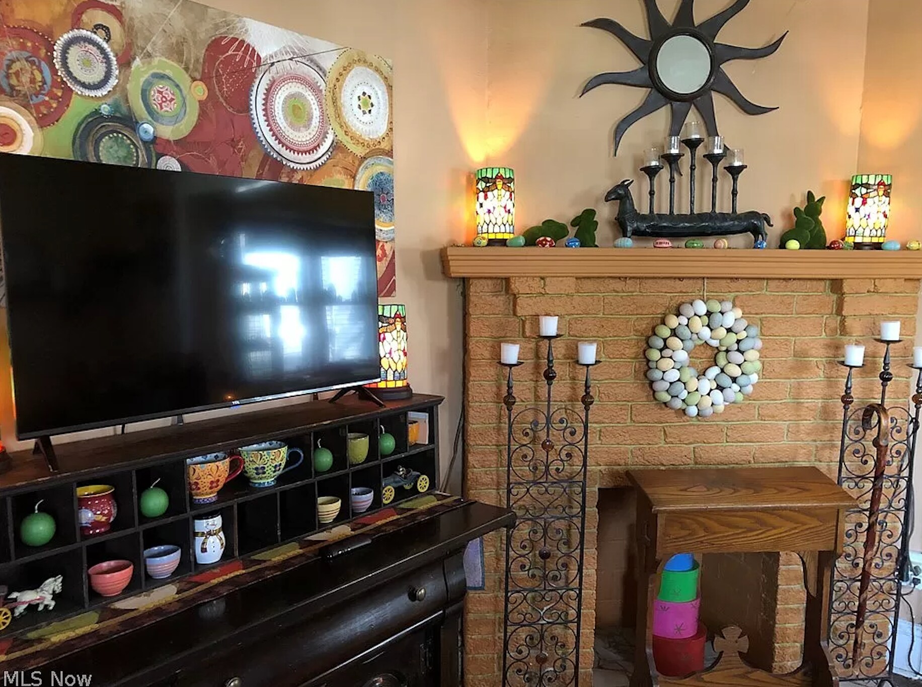Living room - 14617 Clifton Blvd