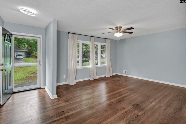 Building Photo - 237 Vincenne Rd
