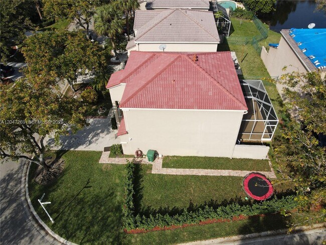 Building Photo - 409 NW 87th Ln
