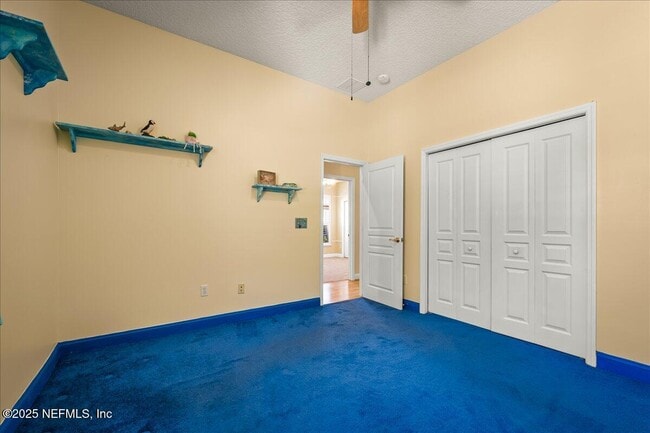 Building Photo - 1028 Meadow View Ln