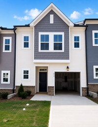 Building Photo - 843 Oak Center Dr
