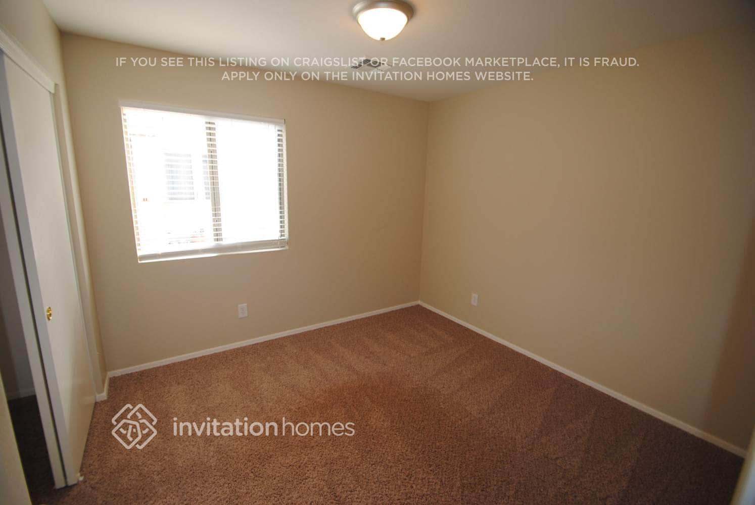 Building Photo - 12470 W Hearn Rd