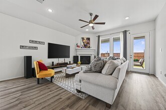 Building Photo - 2703 Tanager Trace