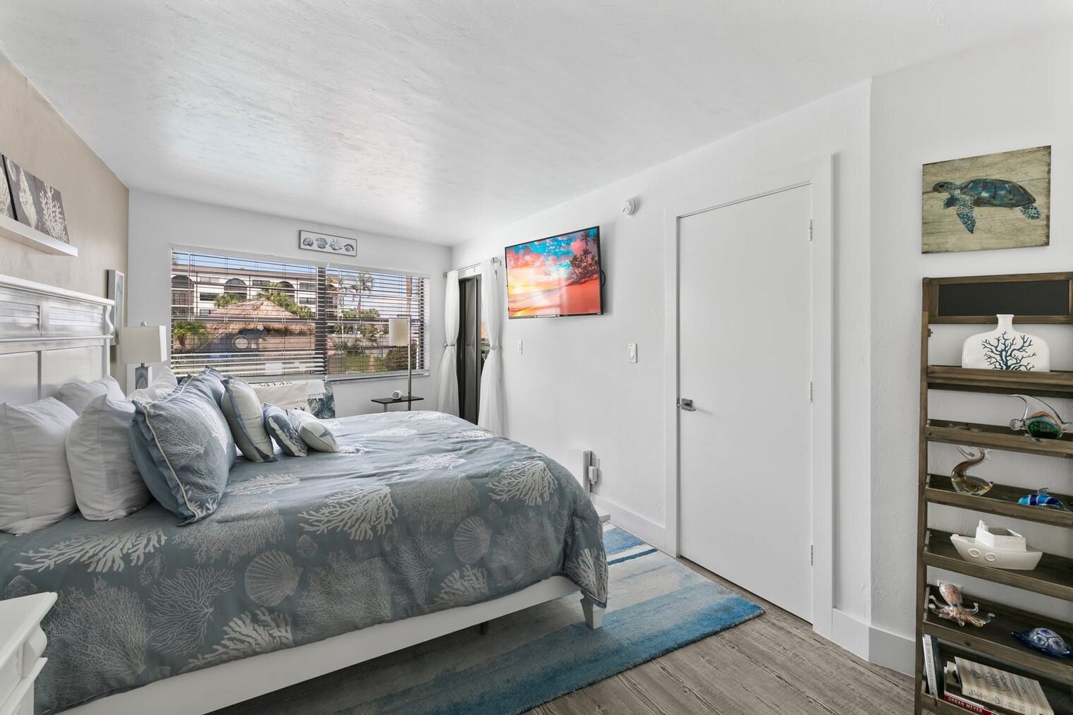 Building Photo - 1011 Anglers Cove