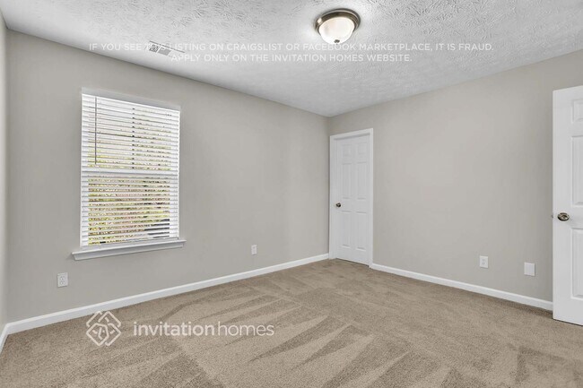Building Photo - 4904 Heritage Cir