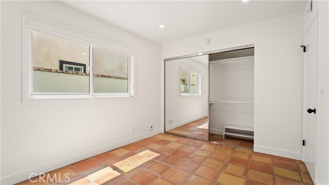 Building Photo - 304 Larkspur Ave