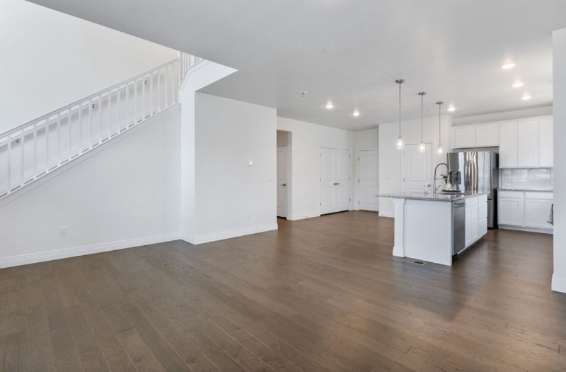 Building Photo - 1209 Bon Homme Richard Dr