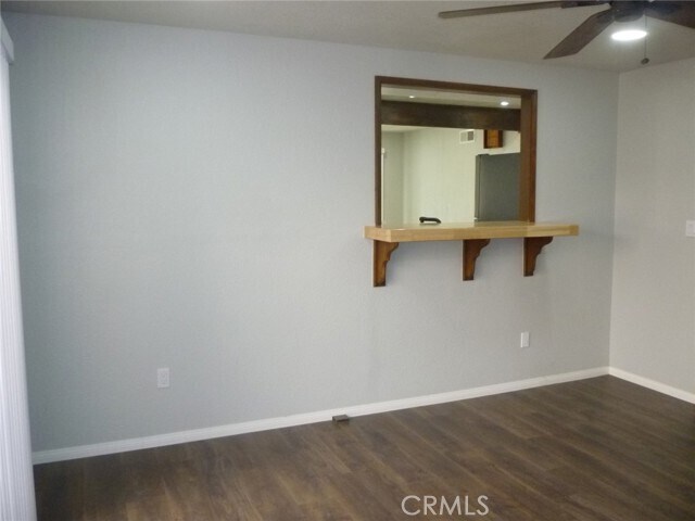 Building Photo - 1432 W 172nd St