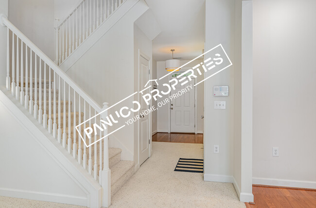 Building Photo - 6113 Morgan Ashley Dr