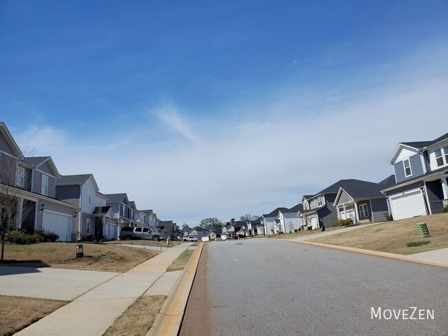 Building Photo - 269 Lavinia Cir