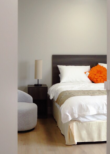 Building Photo - 4211 Chestnut St