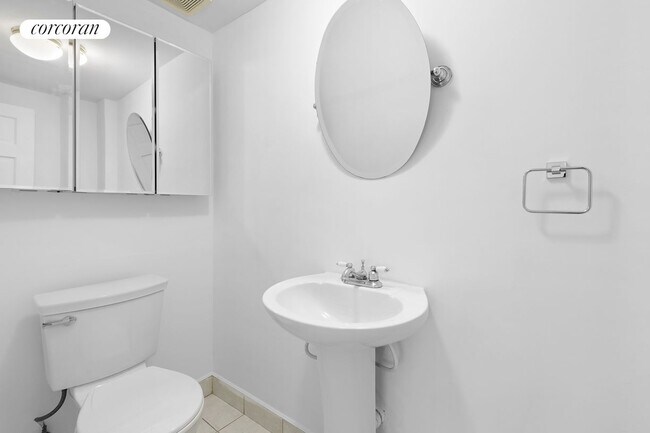 Building Photo - 1058 Sterling Pl