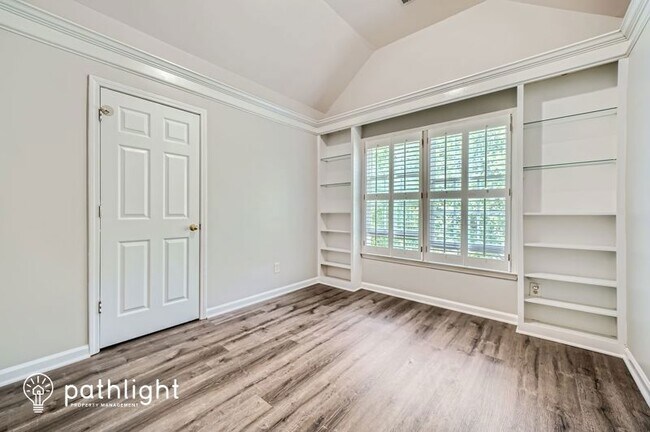 Building Photo - 3341 Rose Ridge