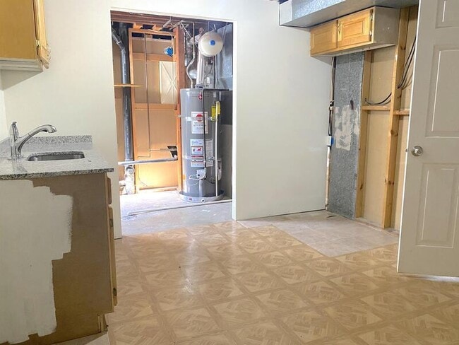 Building Photo - 5542 S 5340 W