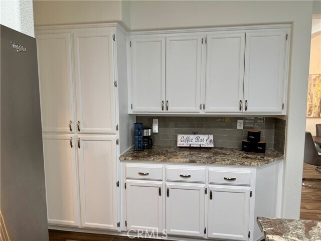 Building Photo - 30 El Cencerro