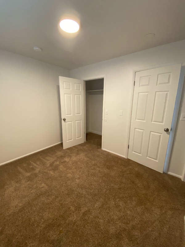 Building Photo - 275 Pennsylvania Dr