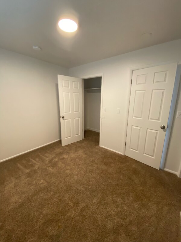 Building Photo - 275 Pennsylvania Dr