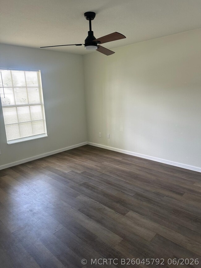 Building Photo - 2150 SW Biella Ave