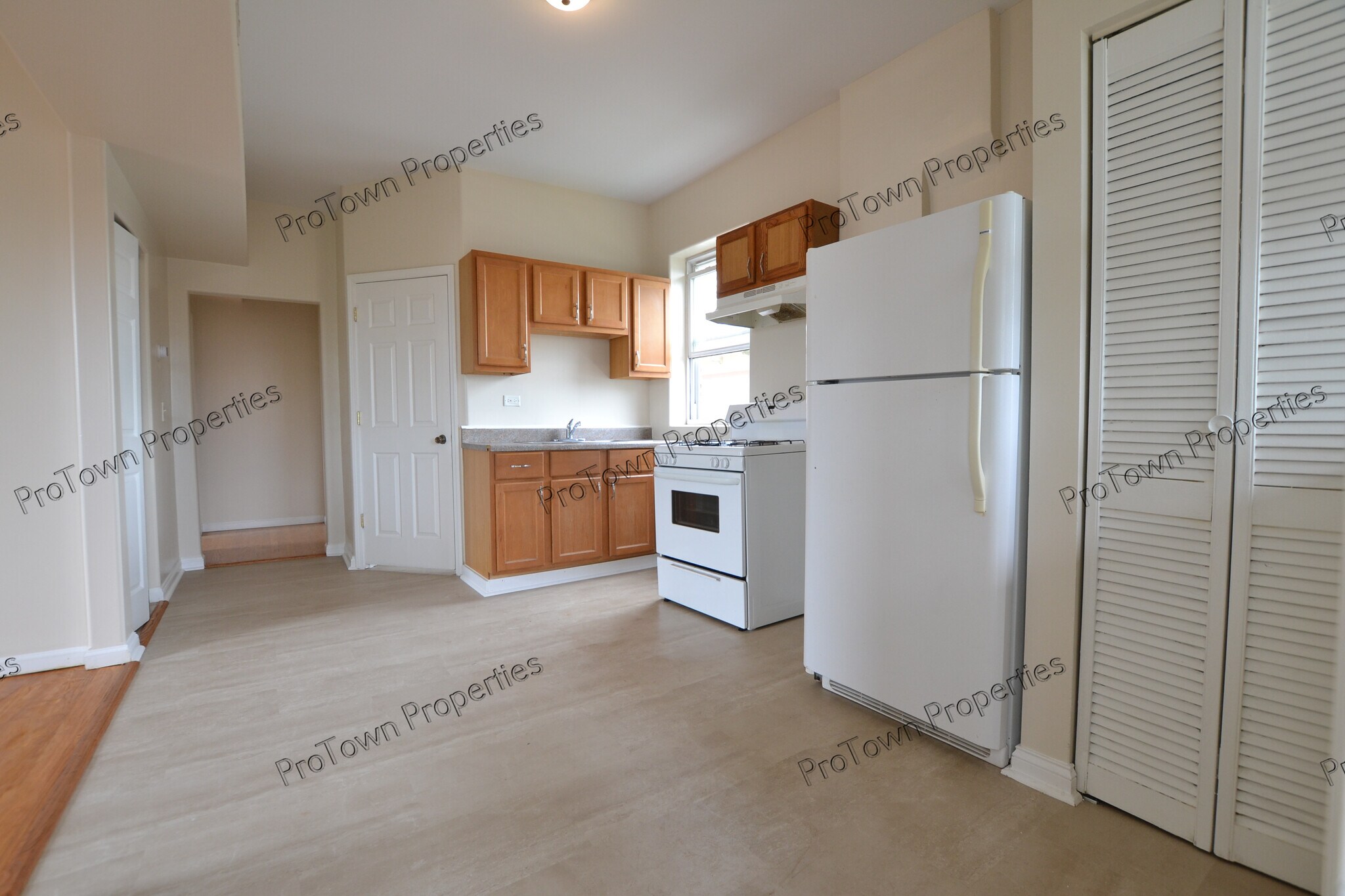 Building Photo - 309 Herkimer St