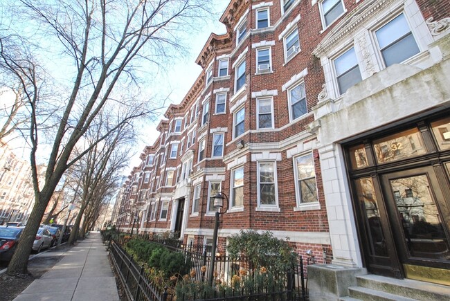 Primary Photo - 32 Queensberry St