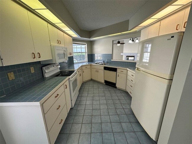 Building Photo - 4355 Marcott Cir