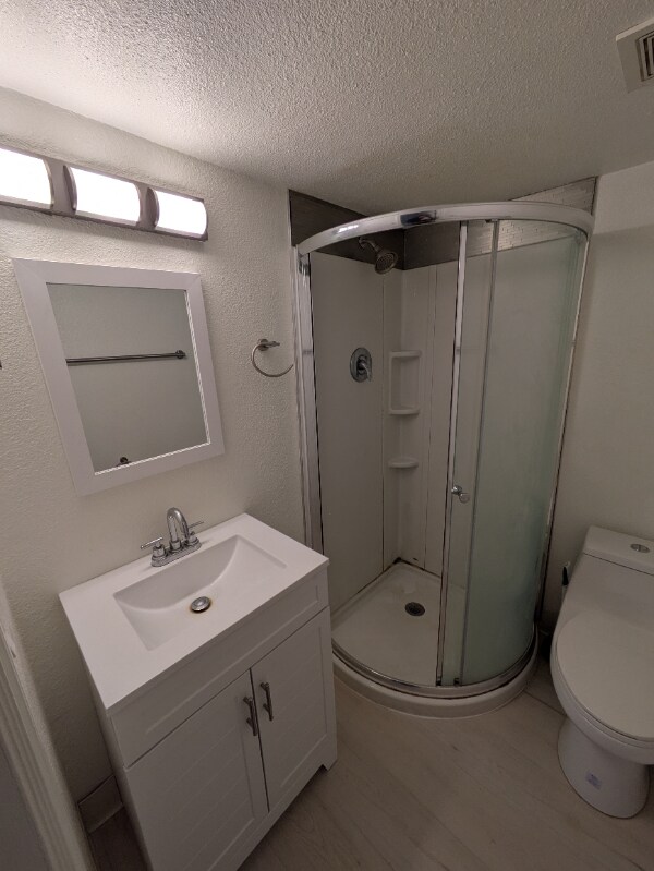 Building Photo - 1605 Sanya Cir