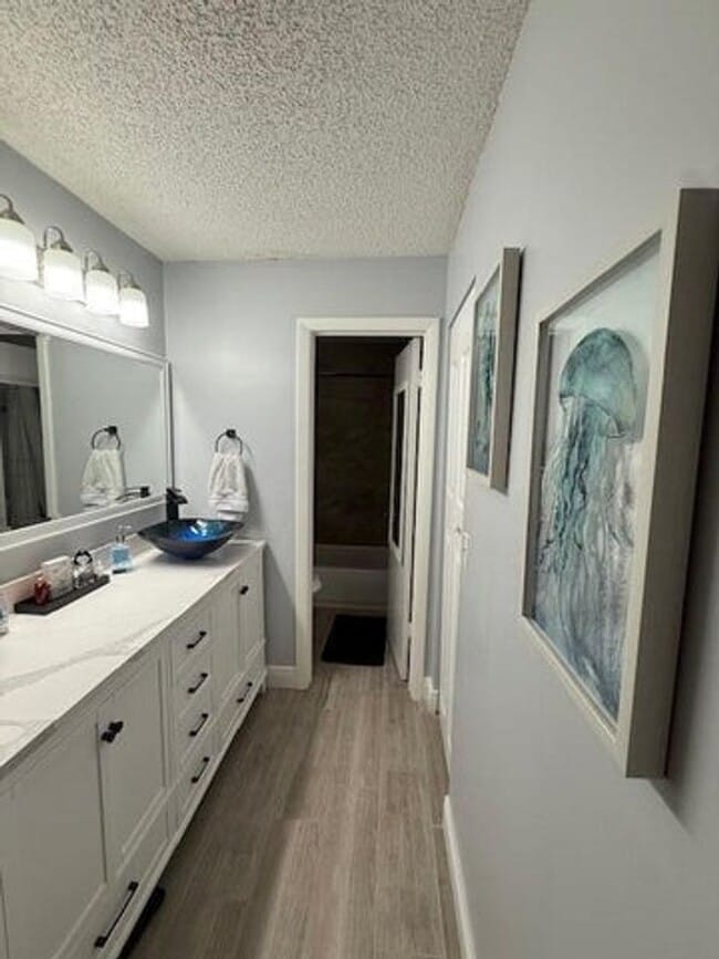 Building Photo - 131 Manchineel Ct