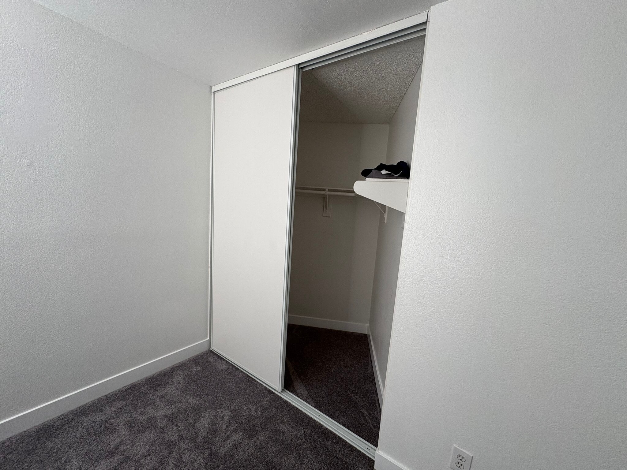 Secondary Closet - 11504 Bell Tower Dr