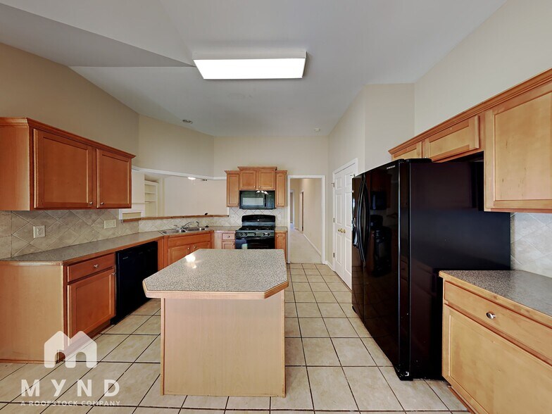 Building Photo - 1690 Cooper Lakes Dr