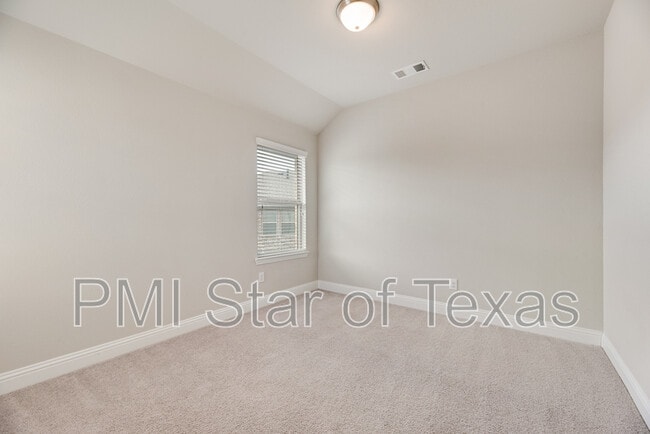 Building Photo - 4529 Titus Cir