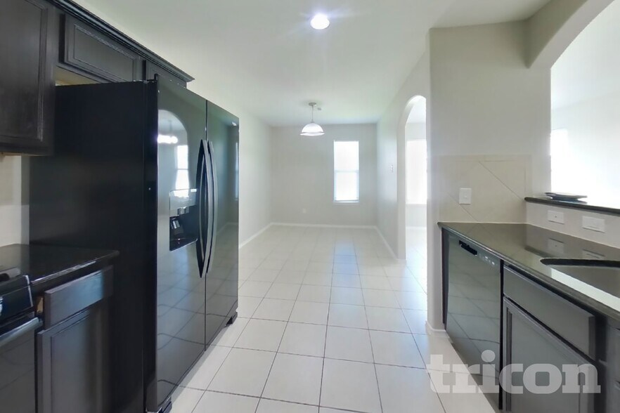 Building Photo - 8515 Bartletts Harbor Ct