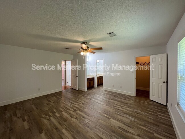 Building Photo - 3143 Aarons Way