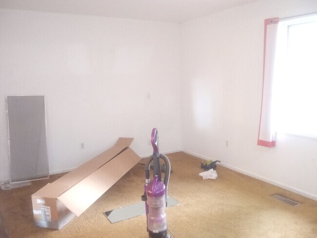 Building Photo - Woodlands