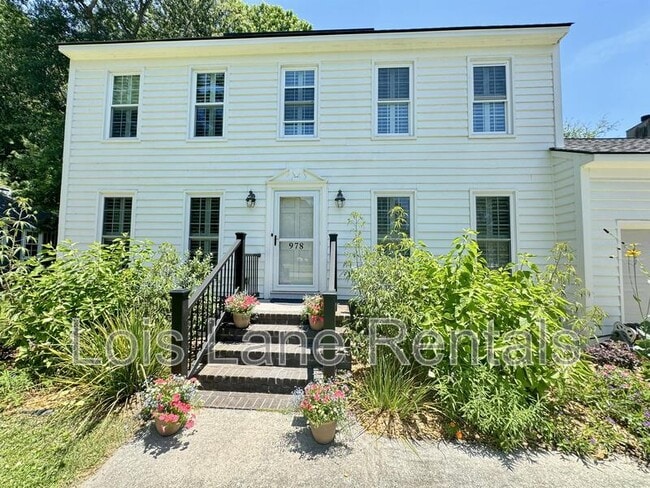 Building Photo - 978 Mooring Dr