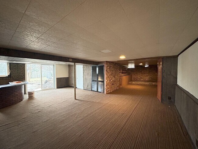 Building Photo - 3820 Jerree St