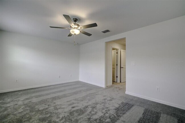 Building Photo - 8248 Cor Pne Wy