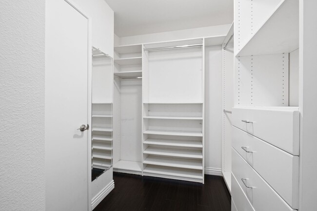 Building Photo - Charming 3-Bedroom | 2.5 BTH Home in Prime...