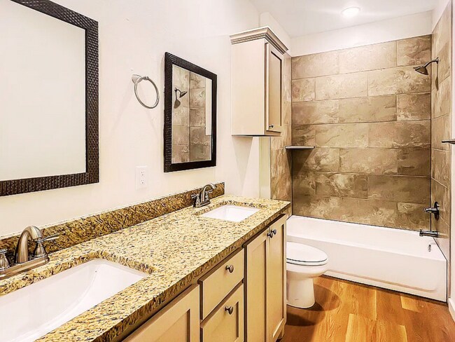 Building Photo - Welcoming & Brand-New 3-Bed Duplex Beauty ...