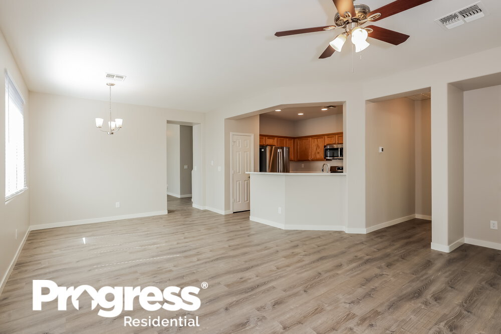 Building Photo - 3844 W Ranier Ct