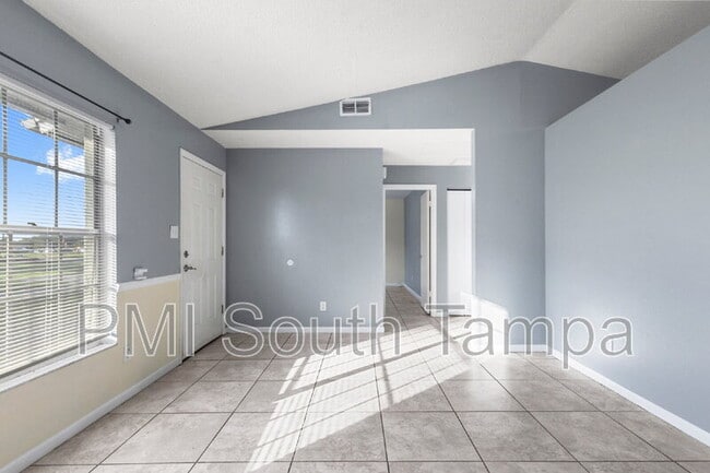 Building Photo - 9950 US-98