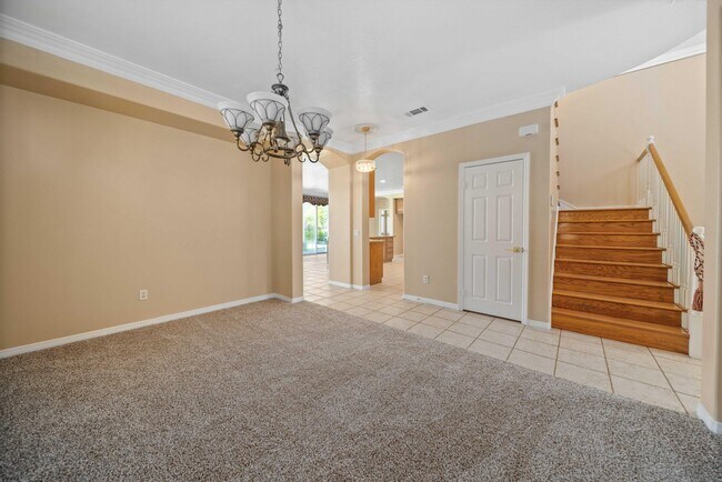 Building Photo - 3121 Club Rancho Dr