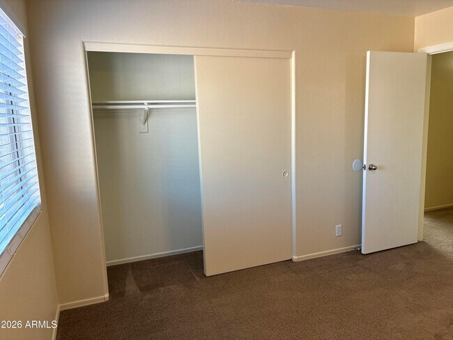 Building Photo - 16545 N 157th Ave