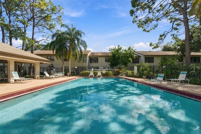 Building Photo - 3036 Eastland Blvd