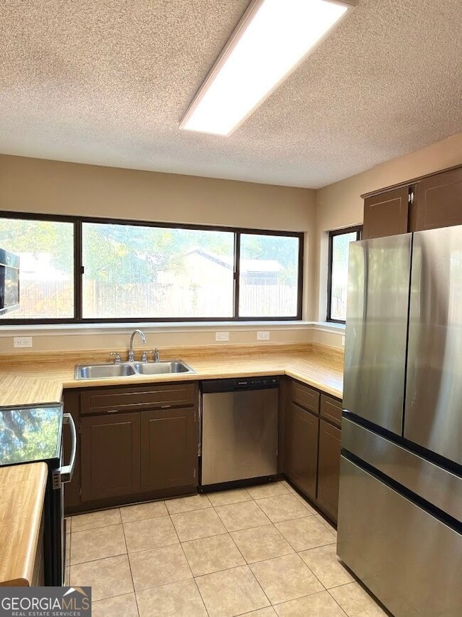Building Photo - 159 Green Acre Cir N
