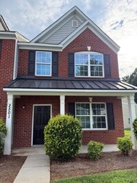 Building Photo - $500 Off First Month's Rent