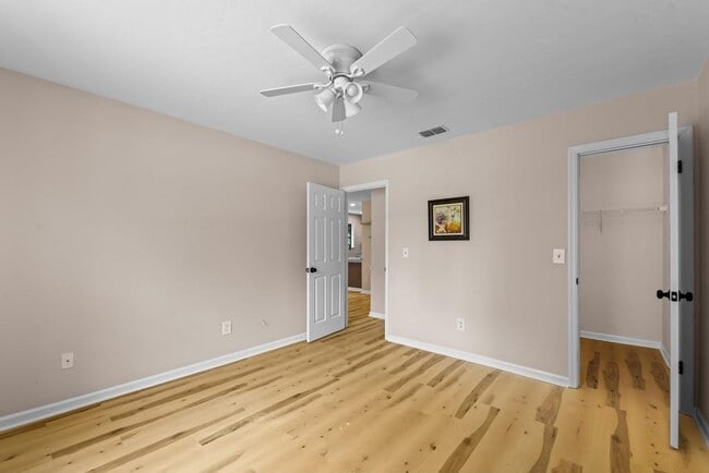 Building Photo - 3557 Sedona Loop