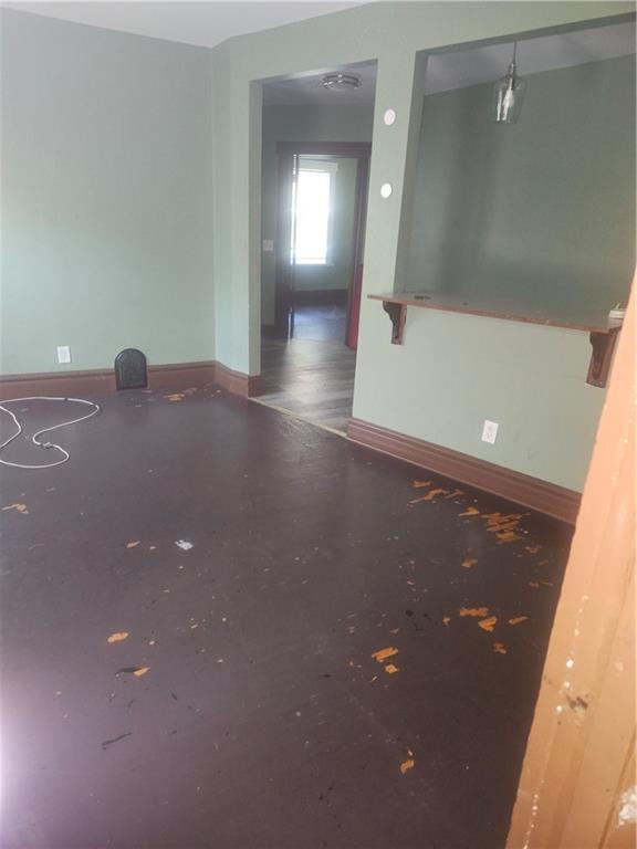 Building Photo - 26 Finch St