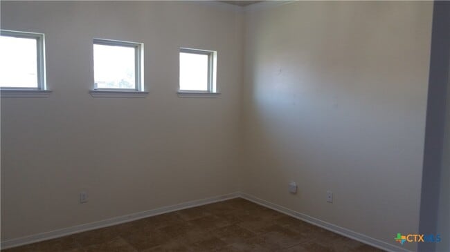 Building Photo - 10206 Alamosa Ln